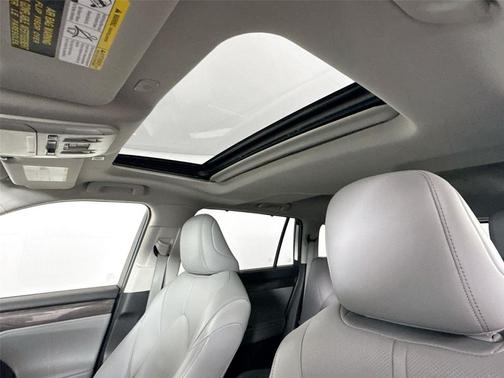 2024 Toyota Highlander Hybrid Limited