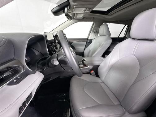 2024 Toyota Highlander Hybrid Limited