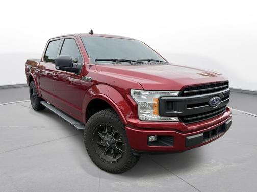 Ruby Red Metallic Tinted Clearcoat 2019 Ford F-150 XLT
