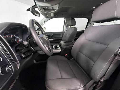 Summit White 2017 Chevrolet Silverado 1500 2LT