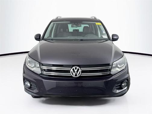 2016 Volkswagen Tiguan SE