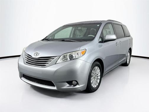 2014 Toyota Sienna XLE
