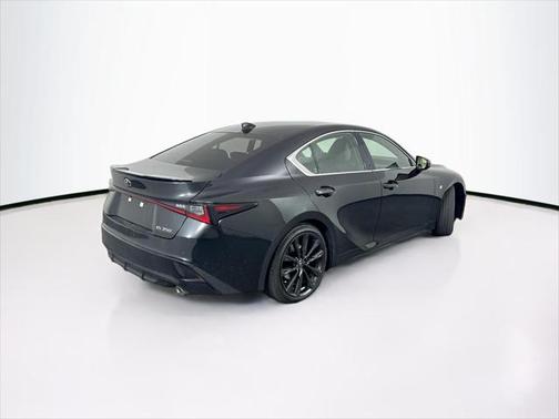 2022 Lexus IS 350 Base