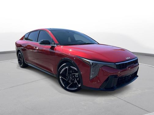 Currant Red 2025 Kia K4 GT-Line