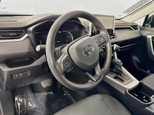 Magnetic Gray Metallic 2025 Toyota RAV4 XLE