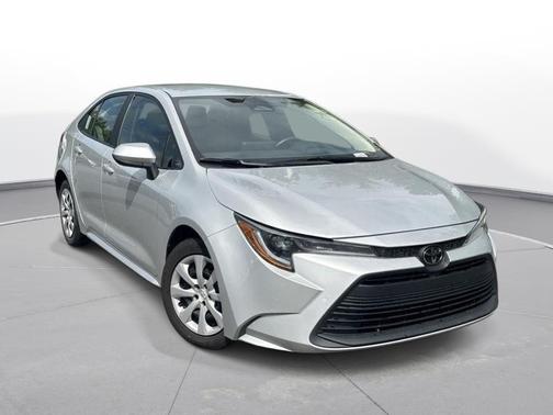 Classic Silver Metallic 2024 Toyota Corolla LE