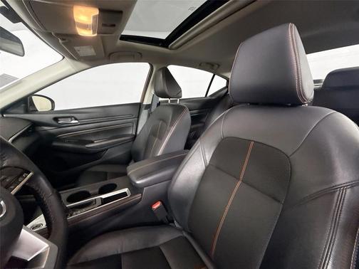 Sunset Drift Chromaflair 2019 Nissan Altima 2.5 SR