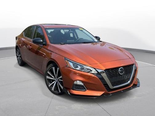 Sunset Drift Chromaflair 2019 Nissan Altima 2.5 SR