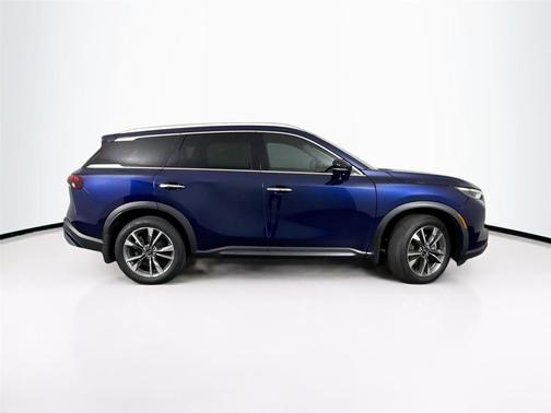 2022 INFINITI QX60 Luxe