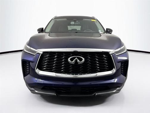 2022 INFINITI QX60 Luxe