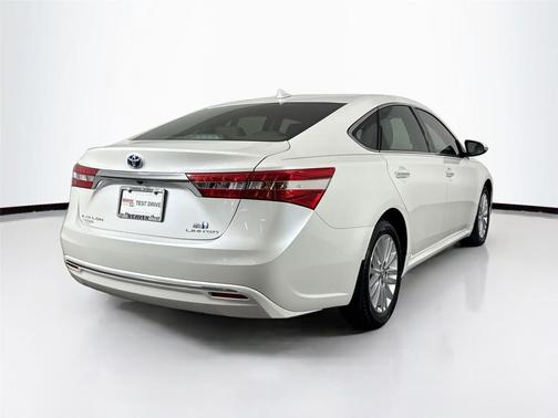 2015 Toyota Avalon Hybrid Limited