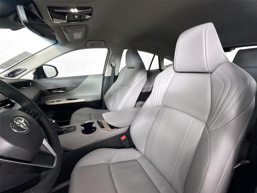 Wind Chill Pearl 2024 Toyota Venza Limited