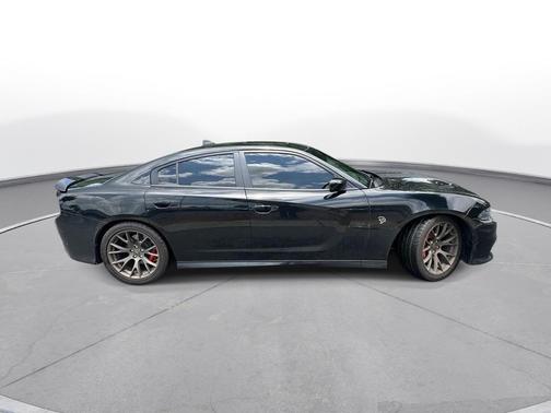 Pitch Black Clearcoat 2016 Dodge Charger SRT Hellcat