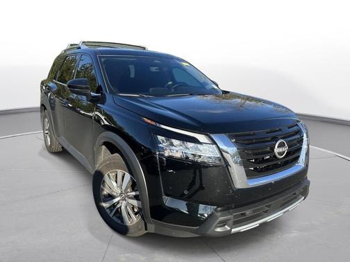 2024 Nissan Pathfinder SL 4WD