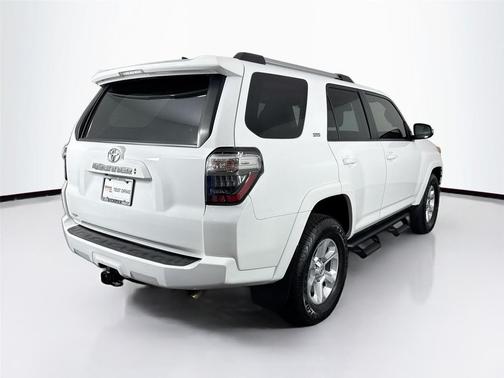 Ice Cap 2023 Toyota 4Runner SR5 Premium