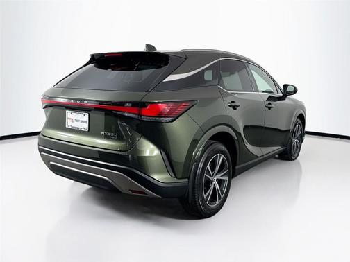 Nori Green Pearl 2023 Lexus RX 350 Premium