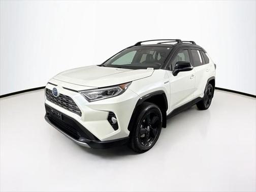 2021 Toyota RAV4 Hybrid SE
