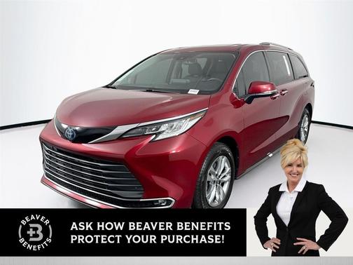 Ruby Flare Pearl 2023 Toyota Sienna Limited