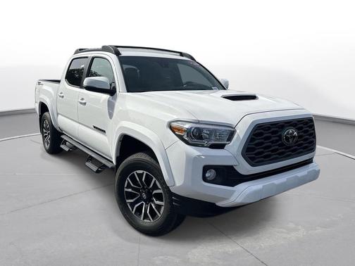 White 2022 Toyota Tacoma TRD Sport