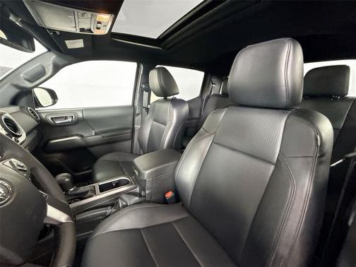 Black 2023 Toyota Tacoma TRD Sport