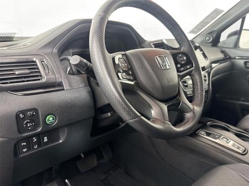 Radiant Red Metallic II 2023 Honda Passport AWD Elite