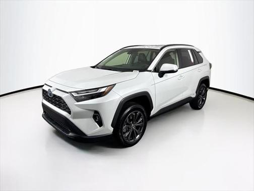 2024 Toyota RAV4 Hybrid XLE Premium
