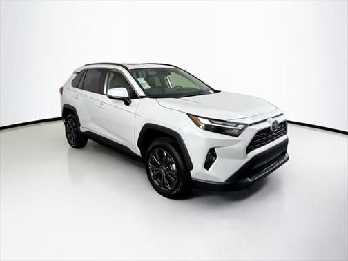 2024 Toyota RAV4 Hybrid XLE Premium