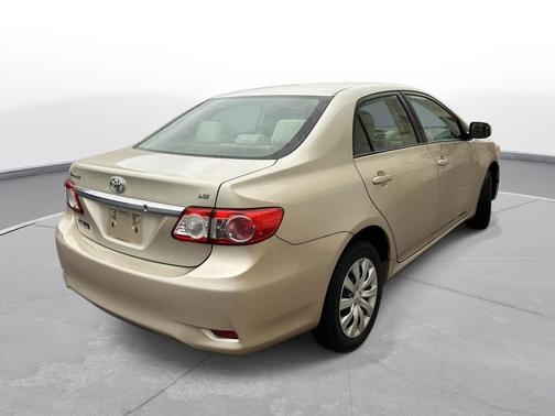 2012 Toyota Corolla LE