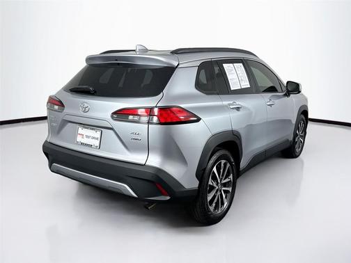 Sonic Silver 2023 Toyota Corolla Cross XLE