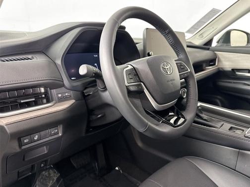 Wind Chill Pearl 2026 Toyota Grand Highlander Limited