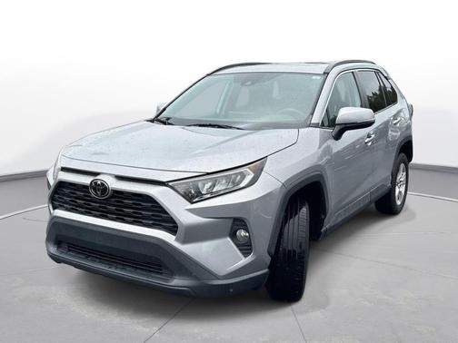 Silver Sky Metallic 2020 Toyota RAV4 XLE