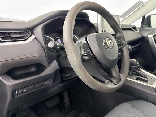 Silver Sky Metallic 2020 Toyota RAV4 XLE