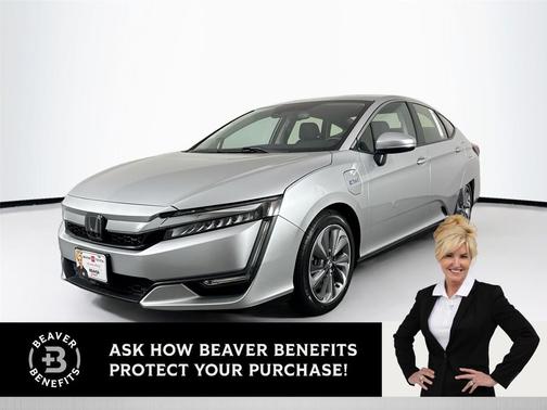 Solar Silver Metallic 2018 Honda Clarity Plug-In Hybrid Base