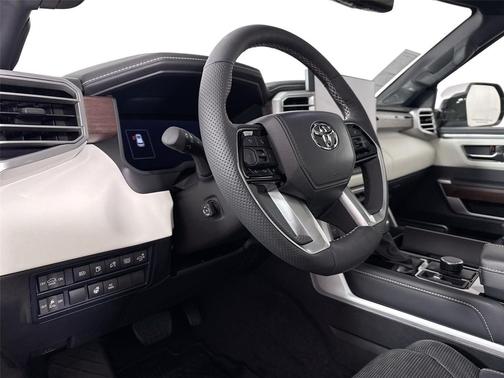 2025 Toyota Sequoia Capstone