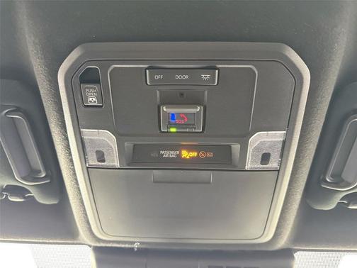 2025 Toyota 4Runner Hybrid Platinum