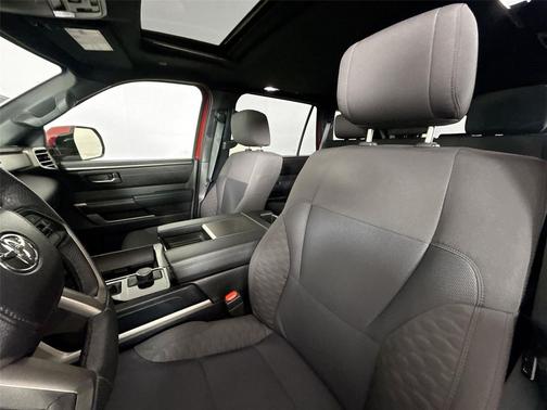 2025 Toyota Sequoia SR5