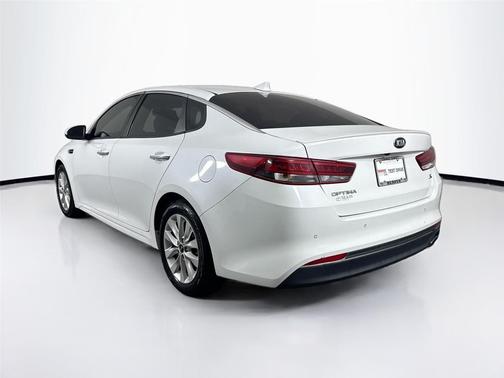 2018 Kia Optima S