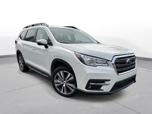 Crystal White Pearl 2021 Subaru Ascent Limited 7-Passenger