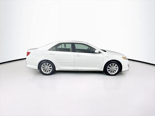 2012 Toyota Camry Hybrid XLE