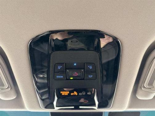 2022 Toyota Venza XLE