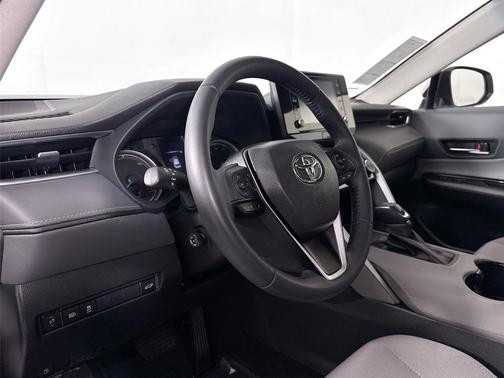 2022 Toyota Venza XLE