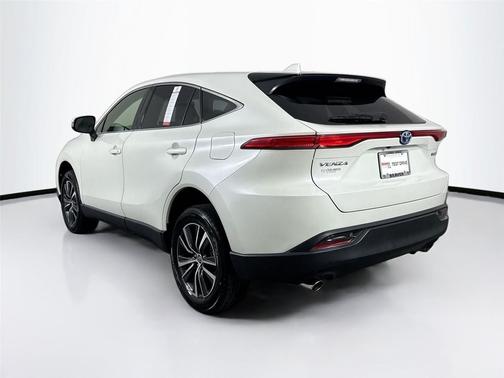 2022 Toyota Venza XLE