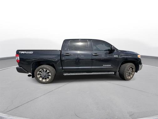 Black 2016 Toyota Tundra SR5