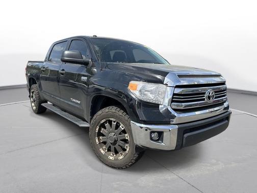 Black 2016 Toyota Tundra SR5