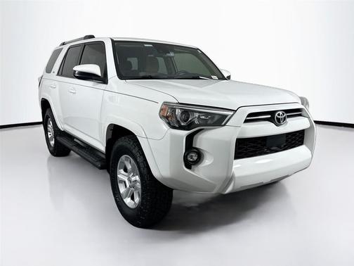 2022 Toyota 4Runner SR5