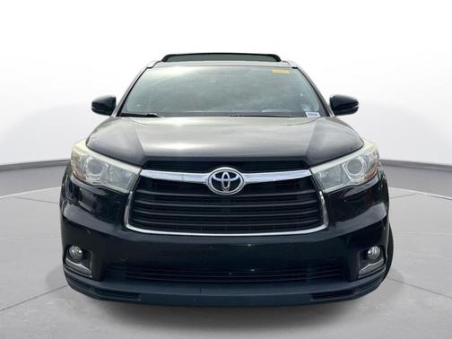 Attitude Black Metallic 2015 Toyota Highlander Limited
