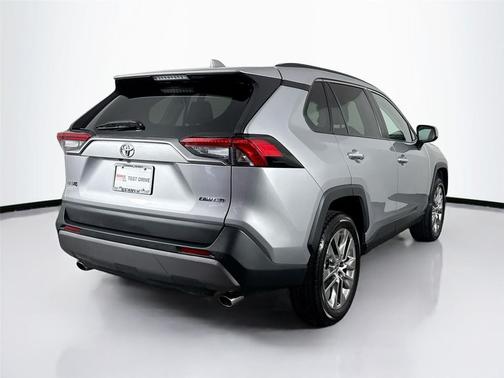 2021 Toyota RAV4 Limited