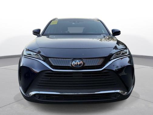 2022 Toyota Venza XLE