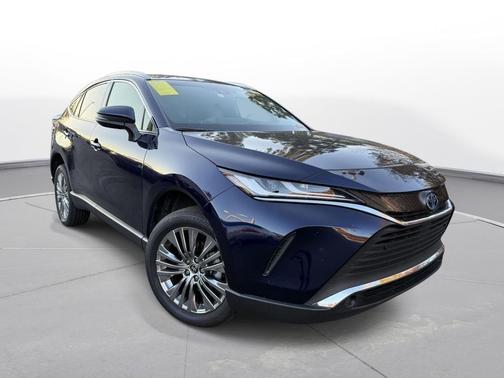 2022 Toyota Venza XLE