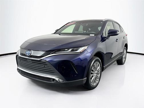 2022 Toyota Venza XLE